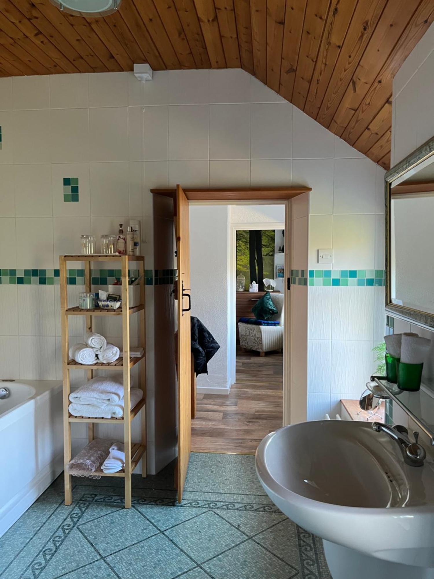Old Mill House Bed & Breakfast Larne Eksteriør bilde